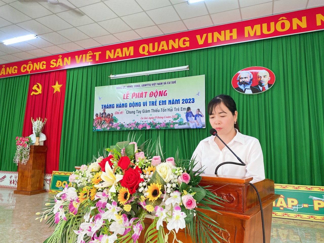tang-qua-1-6-2023 (3)